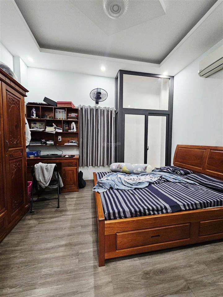 Nhà 3 tầng trường thọ  sân đậu ô tô  gần phạm văn đồng & xa lộ hà nội  chỉ 6.9 tỷ