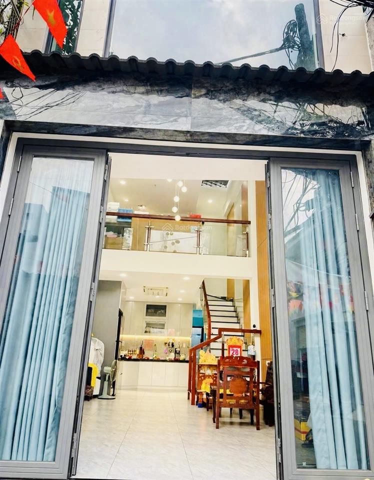 Bán nhà 2 tầng 2pn  ngay tây hòa  gần ga metro phước long  60m2  giá 6.2 tỷ (10a.148)