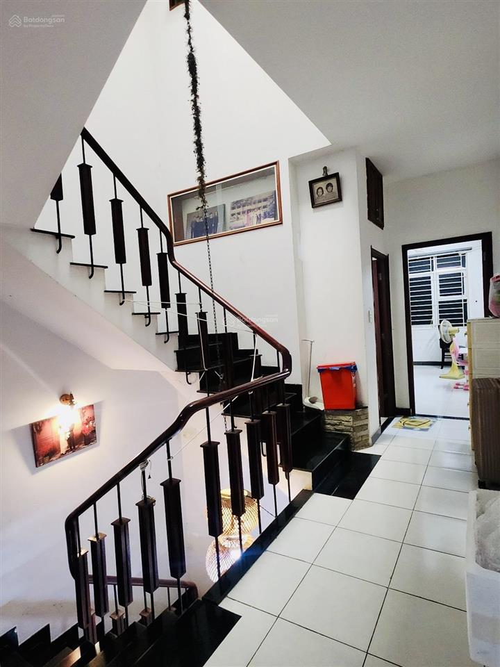Nhà 3 tầng mt kinh doanh  84m2(4x22m)  gần ga phước long  chỉ 8.x tỷ (2625b)