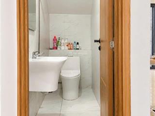 Nhà mới full nội thất  đh giao thông vận tải  lê văn việt  58m2 (5.5x10.5)  giá 7.x tỷ