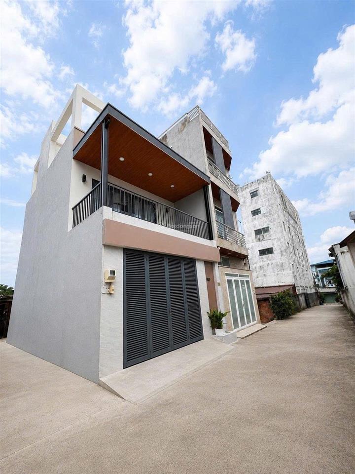 Nhà mới full nội thất  đh giao thông vận tải  lê văn việt  58m2 (5.5x10.5)  giá 7.x tỷ