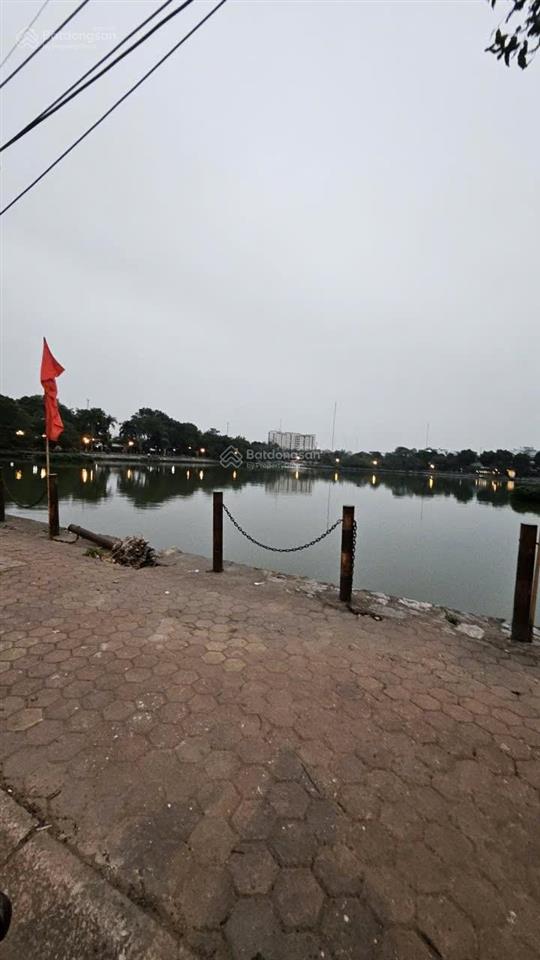 18.9 tỷ, 70m, mt 4.6m nhà dân xây 4 tầng khu đô thị văn quán