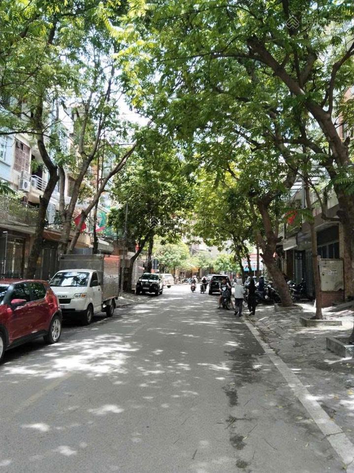 Hàng hiếm bạch thái bưởi  kđt văn quán  84m²  phân lô ô tô tránh  chỉ 22 tỷ
