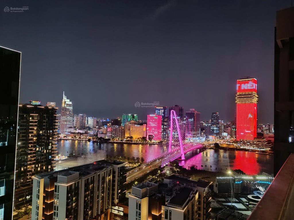 Bán gấp căn 2pn giá tốt nhất the metropole  the crest  tầng cao  view sông q1