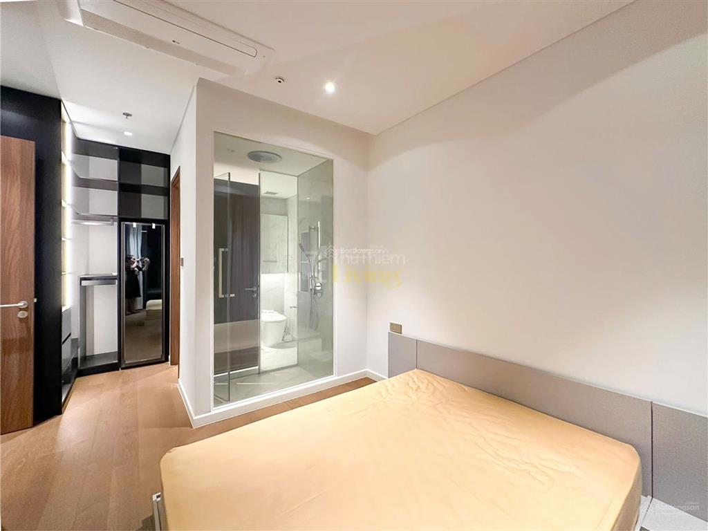 Bán gấp căn 2pn giá tốt nhất the metropole  the crest  tầng cao  view sông q1