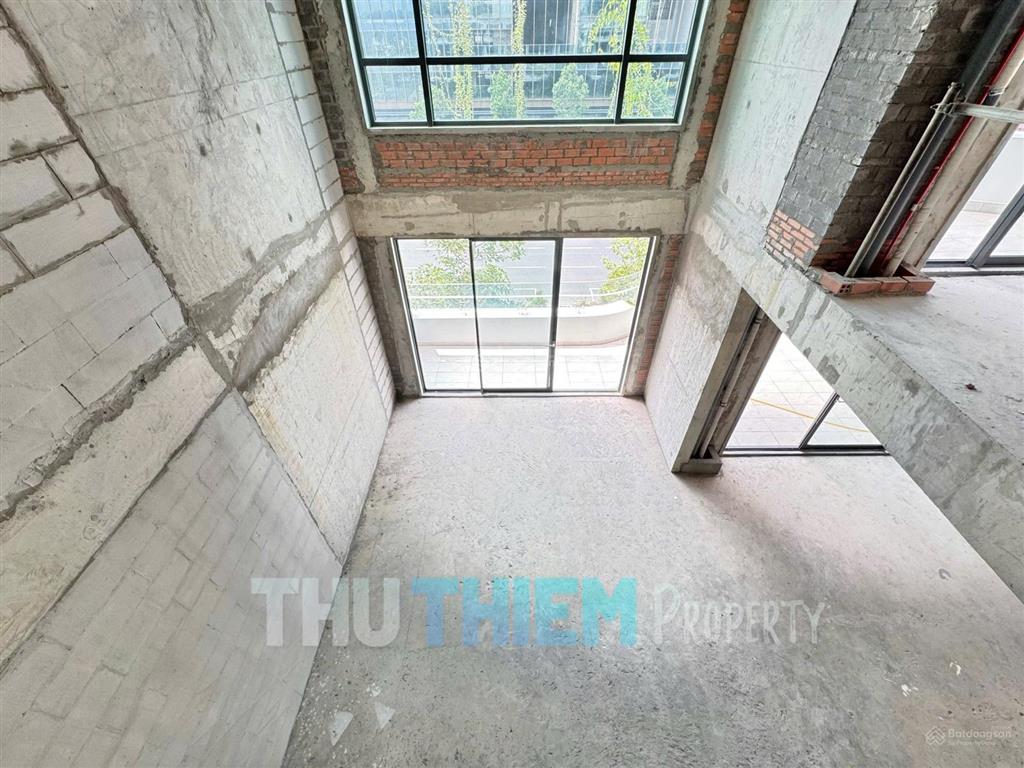 Căn duplex khối podium riêng biệt chào bán với giá siêu tốt chỉ 26 tỷ