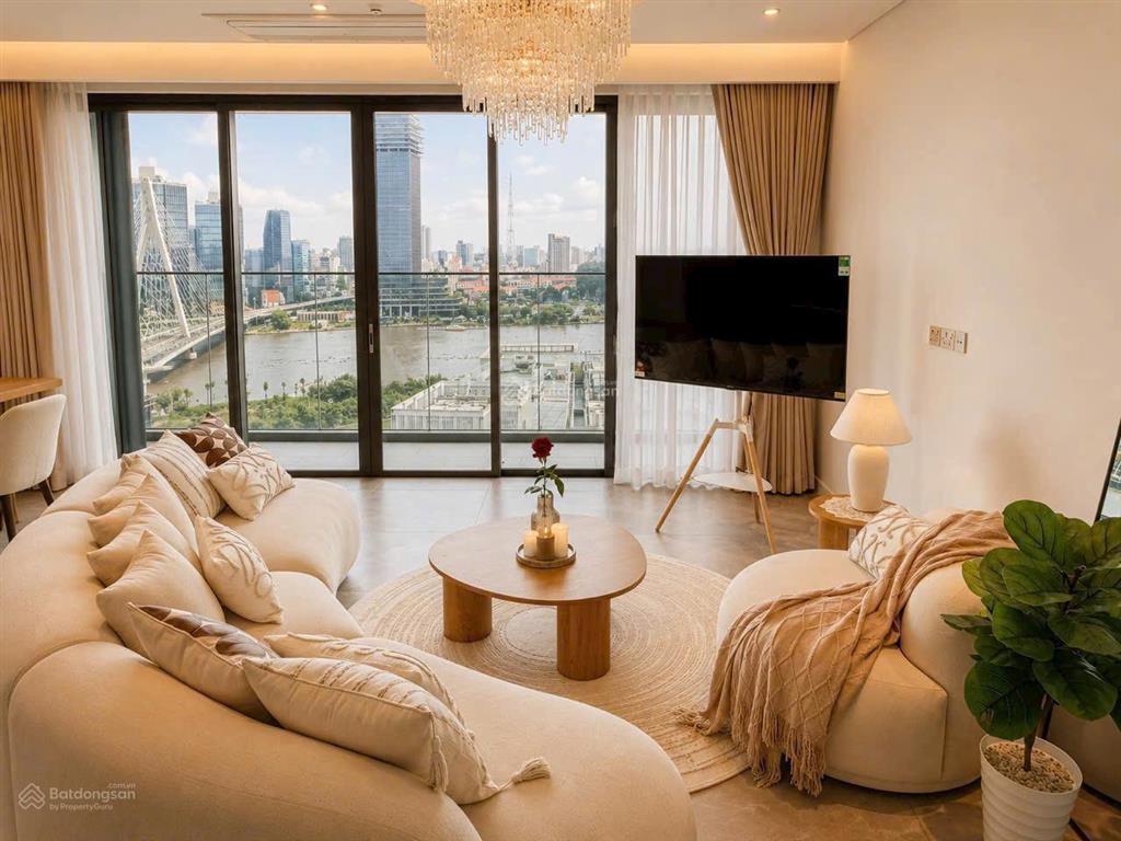 Căn hộ 3pn xứng tầm doanh nhân đáng mua nhất hiện nay để ngắm pháo hoa chỉ từ 64 tỷ