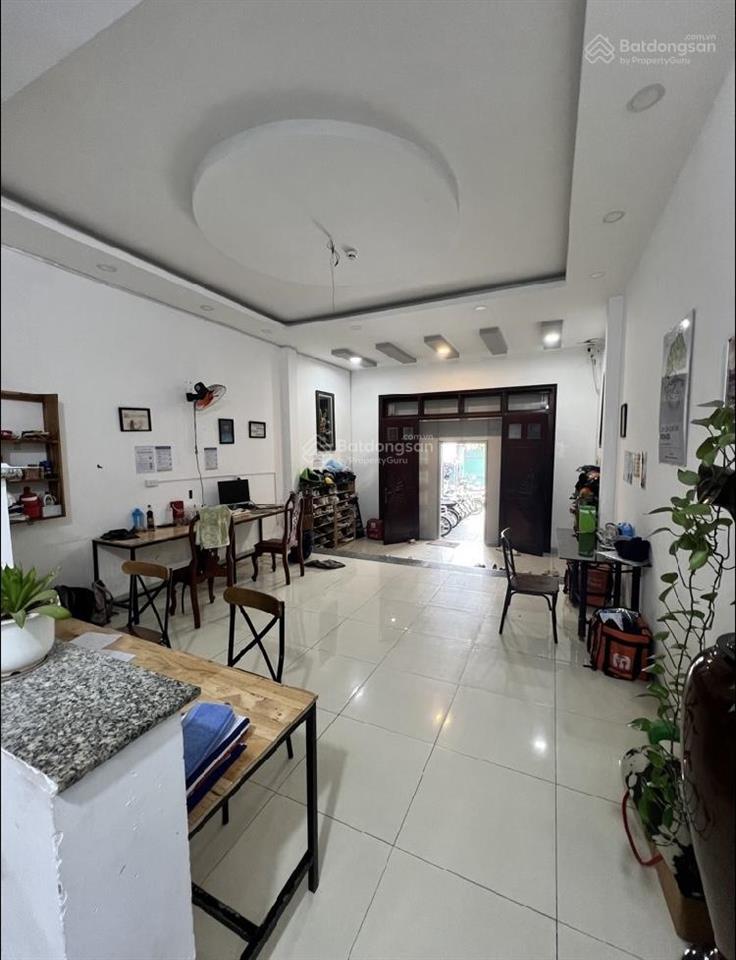 Quá rẻ!!! nhà 3 tầng mt đường, 130m (5x26), 11 tỷ. đang cho thuê 25tr/th, tăng nhơn phú , q9