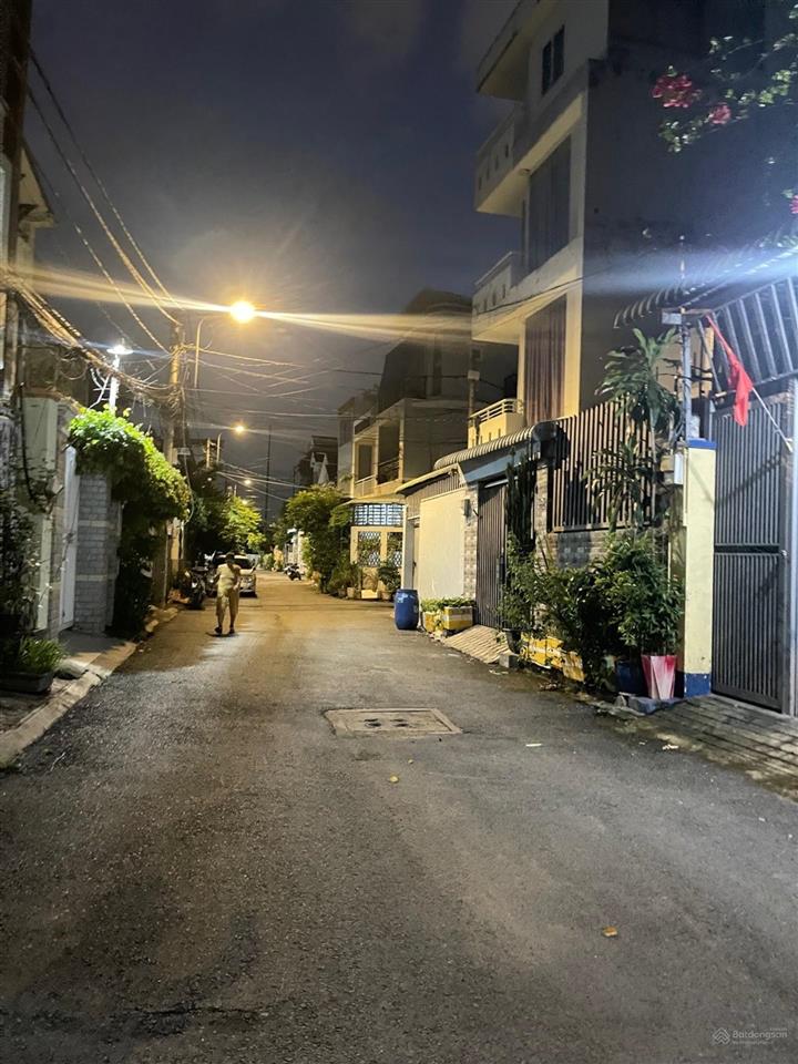 Nhà 3 tầng mới đẹp như biệt thự hxh, 86m (5.6x14.5), 9.4 tỷ, đình phong phú, tăng nhơn phú, q9 tđ