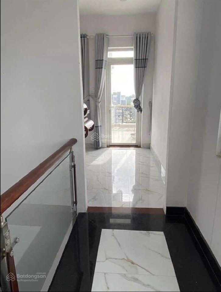 Nhà 4 tầng 133m2 (7x20), 9 tỷ mặt tiền đường ngay nguyễn duy trinh, long trường, thủ đức (q9 cũ)