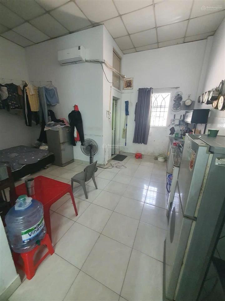 Sale 200tr
bán đất tặng nhà c4 đg oto, 101m (5x20), 5.x tỷ, phước thiện, long bình thủ đức (q9),