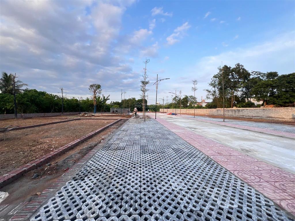 Duy nhất 1 suất ngoại giao giá thấp hơn thị trường 300 triệu ngay chợ hòa lạc