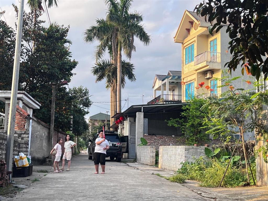 Chủ ngộp bán gấp lô đất 100m ngay sau trường tiểu học cổ đông đoài phương