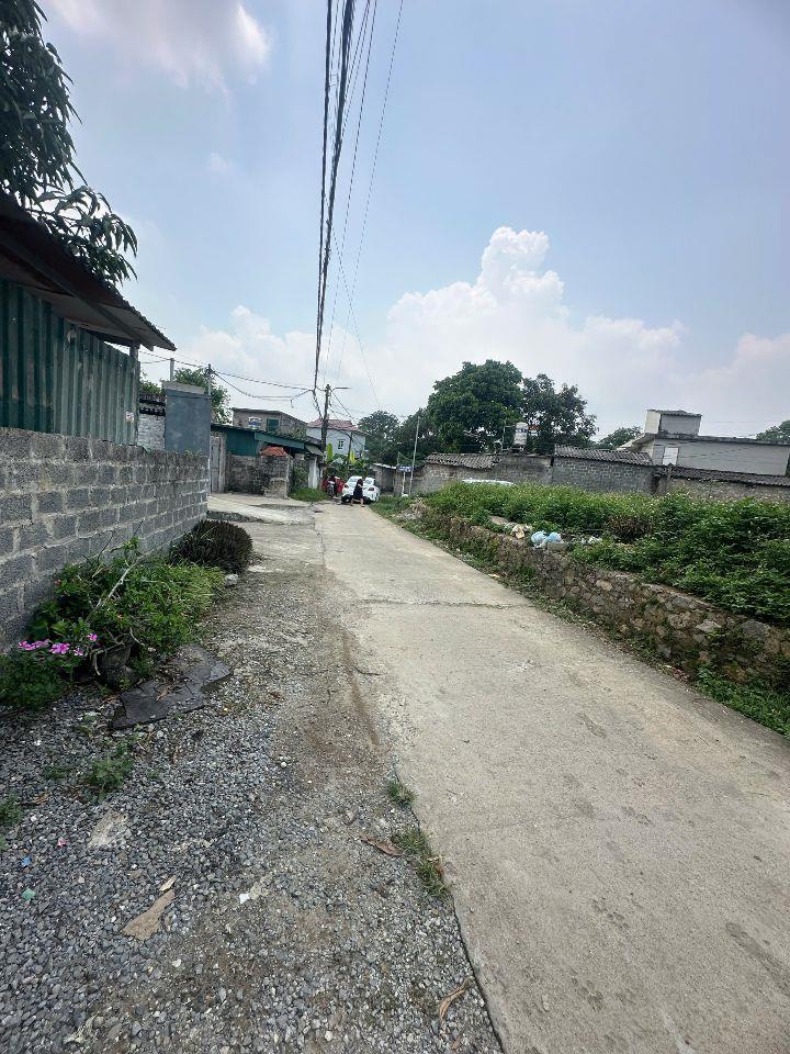 1.55 TỶ – 100M² FULL THỔ CƯ, ĐỒNG BÁI, THỊ TRẤN LƯƠNG SƠN, CÁCH QL6 CHỈ 600M  
