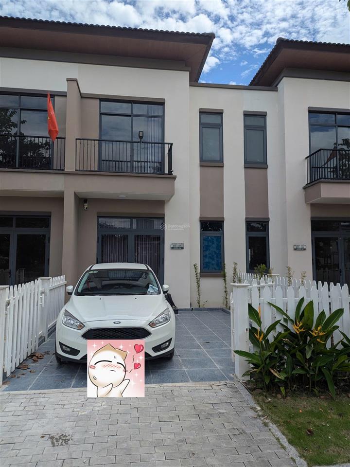 Nhà phố 4pn, 10tr5 view công viên nội khu, 4pn. liền kề kcn chơn thành, kcn bàu bàng