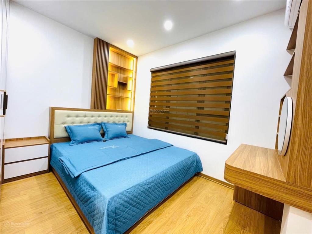 Ngõ 29 khương hạ 38 m 5 tầng hơn 9 tỷ
ô tô đỗ cổng nhà 4 phòng ngủ đủ công năng