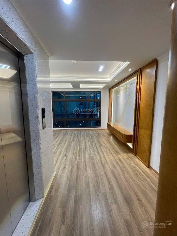 Khương đình 55 m 6 tầng thang máy nhập ngoại mặt tiền 4,5 m giá 13 tỷ có thương lượng