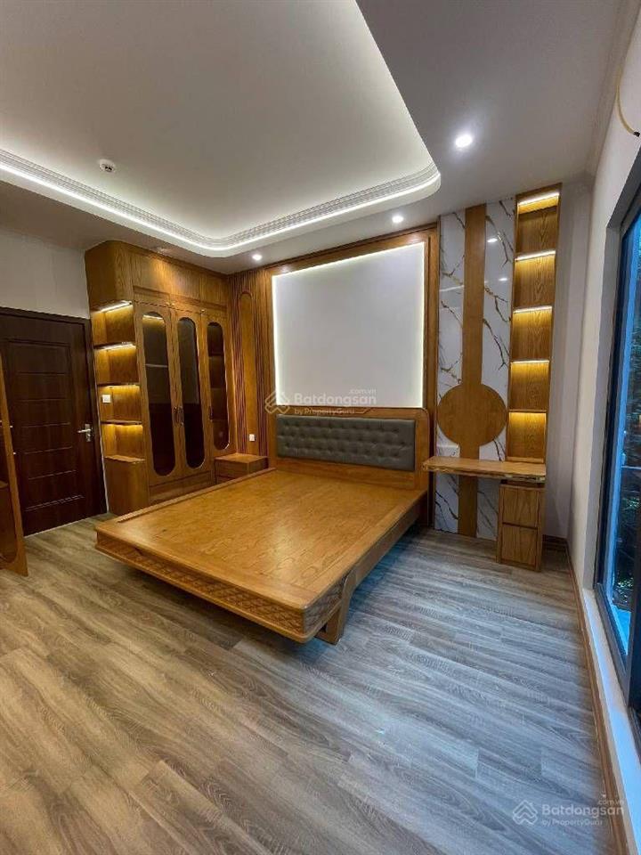 Khương đình 55 m 6 tầng thang máy nhập ngoại mặt tiền 4,5 m giá 13 tỷ có thương lượng