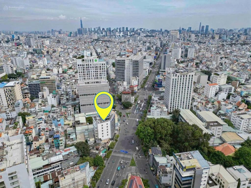 [biểu tượng doanh nghiệp]  building khủng ngang 20m là biểu tượng mặt tiền nguyễn văn trỗi