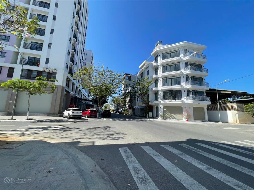 Nhà phố xây sẵn vcn phước long 2  nhận nhà làm ngay thủ tục cấp sổ hồng cho khách hàng