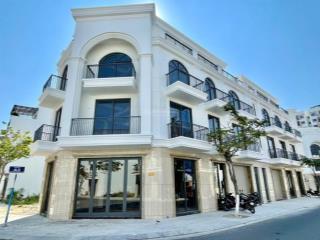 Căn góc vcn phước long 2, mặt tiền 21m  xây sẵn 4 tầng  giao nhà giao sổ ngay