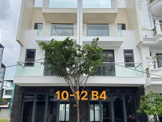 Nhà phố vcn phước long 2  xây sẵn  nhận nhà nhận ngay sổ !!!