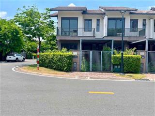 Bán căn góc nhà phố vườn 8x15m giá 5.5 tỷ (full sổ hồng) nhà vị trí đẹp đầu tư an cư lý tưởng
