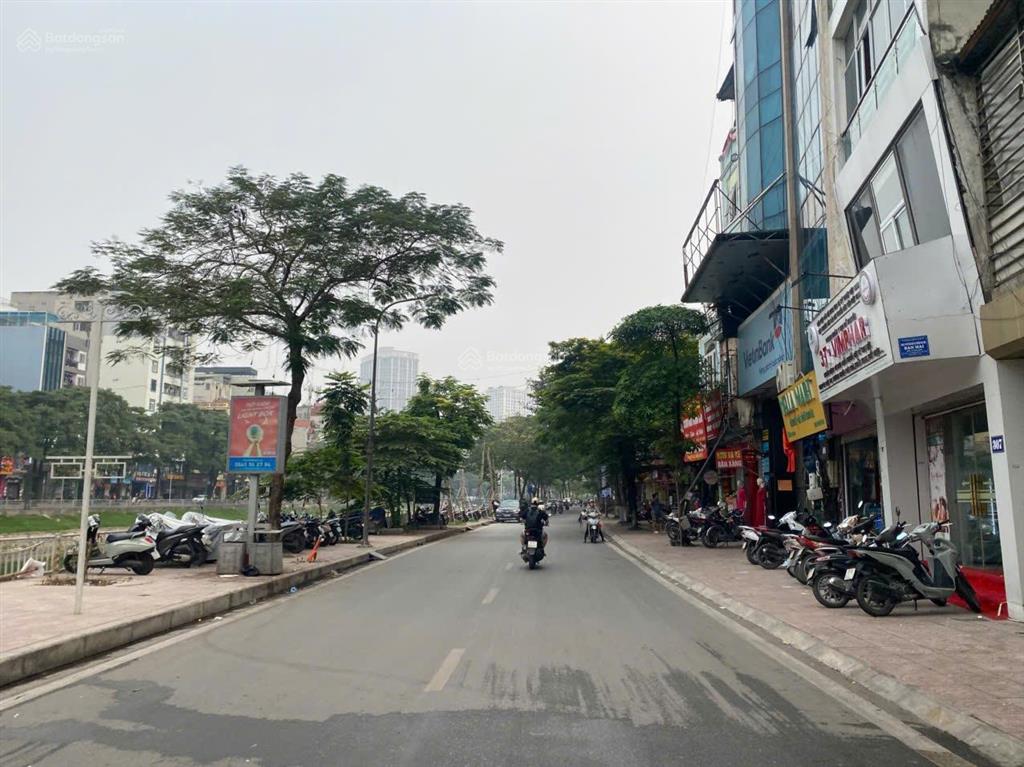 Mặt phố vũ tông phan 70m2, 5 tầng, mt 5.5m, thang máy, kinh doanh, view thoáng, 2 vỉa hè để xe