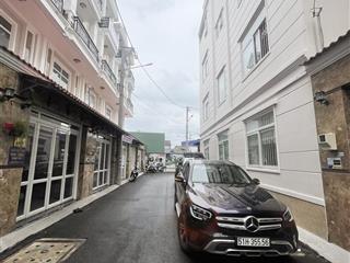 Nguyên căn đồng bộ 4 tầng  khu đồng bộ, đường rộng ô tô vào tận nhà, sát mặt tiền quốc lộ 13