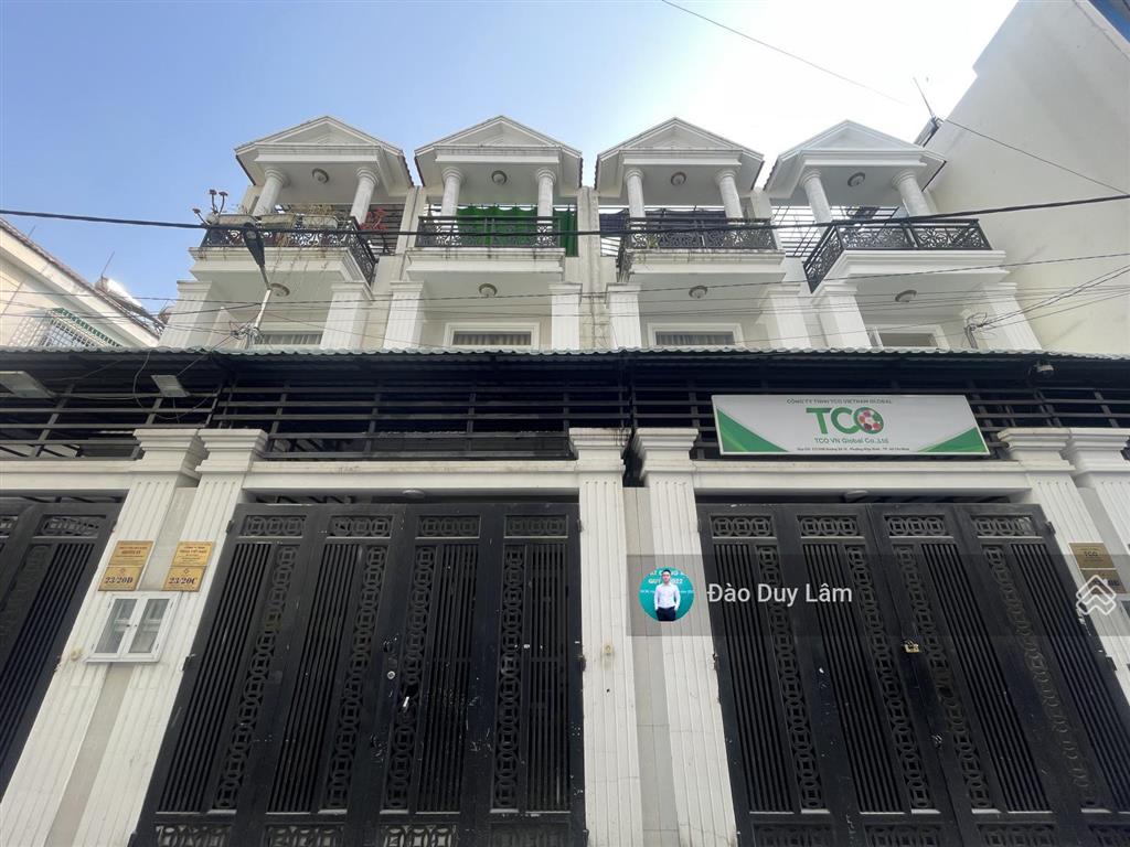 Nhà 3 tầng còn rất mới  nhận nhà ở ngay cạnh khu biệt thự jamona  4x18m  ô tô vào tận nhà