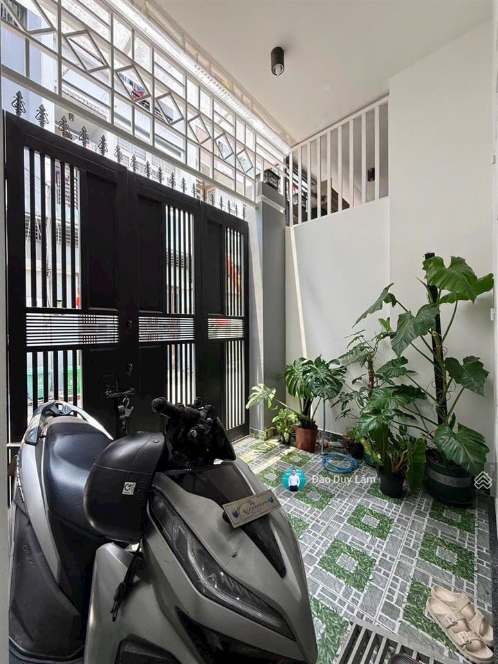 Nhà đẹp 3 tầng full nội thất  khu đồng bộ ngay uỷ ban phường hiệp bình  chợ hiệp bình phước
