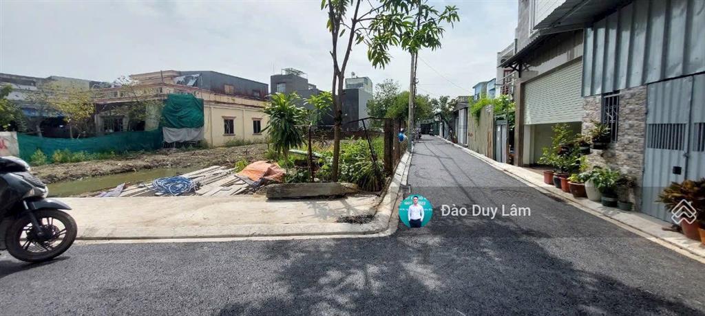 Đất thổ cư hẻm ô tô ngay trường cđ công nghệ  300m ra phạm văn đồng, cách bờ sông 400m. giá f0