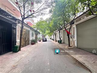 Nguyên căn 4 tầng khu đồng bộ sát mặt tiền, liền kề vạn phúc city  4 phòng có sẵn máy lạnh