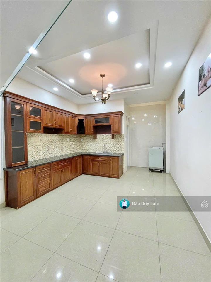 Nguyên căn 4 tầng trong khu đồng bộ cực đẹp đối diện vạn phúc  ô tô đậu trong nhà   0901 469 ***