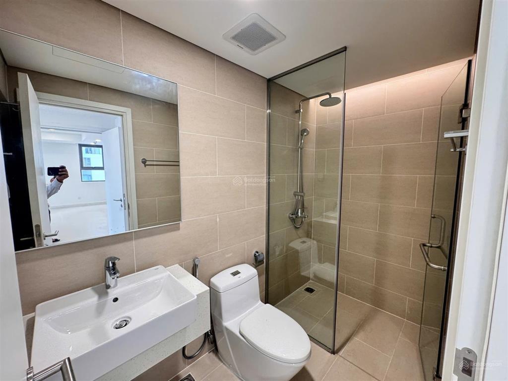 Chính chủ chung cư urban green đối diện vạn phúc  sổ riêng, 2pn  2wc mới 100%  căn góc thoáng