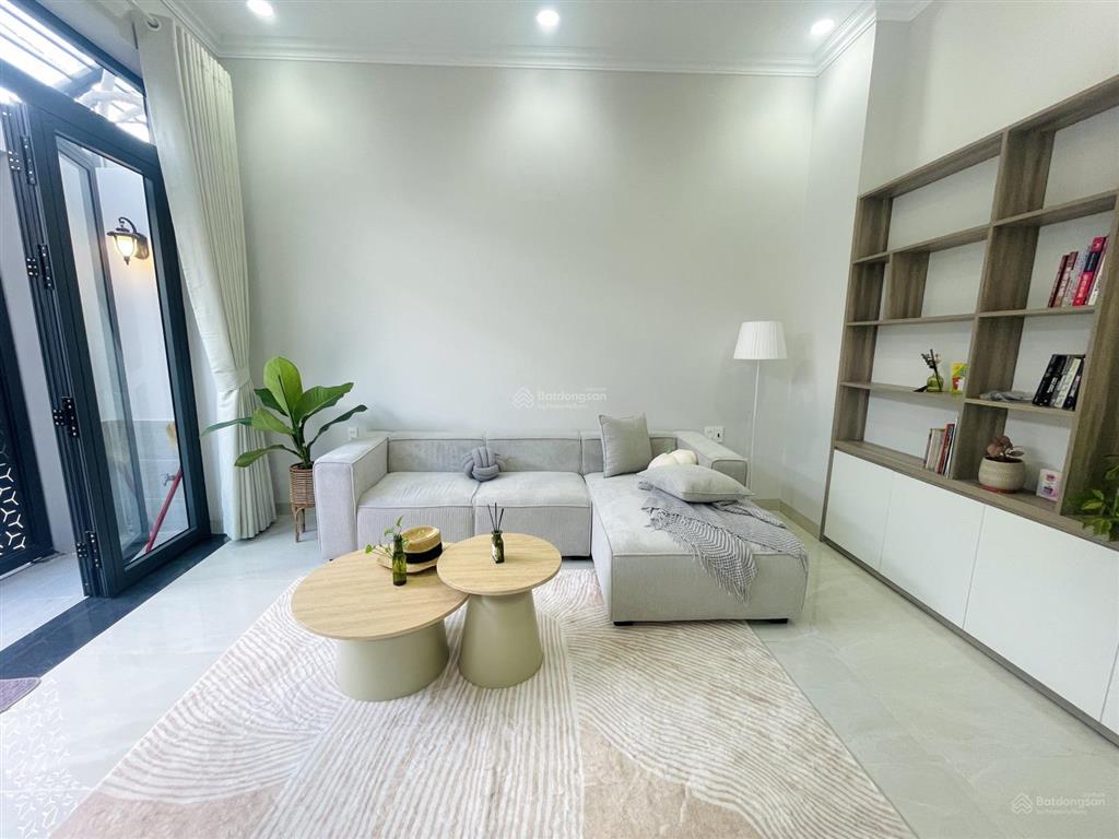 Nhà mới 4 tầng đối diện vạn phúc city  full nội thất có thang máy  hẻm ô tô giá 8,3 tỷ