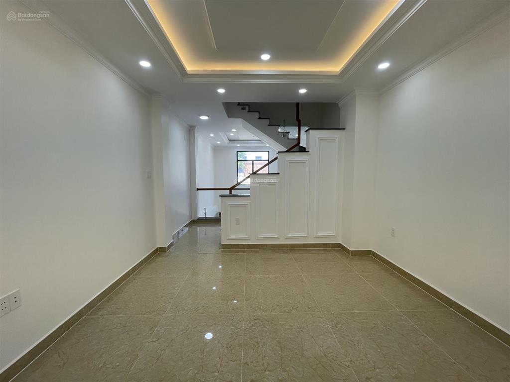 Nguyên căn mới 100% khu đồng bộ ngay vạn phúc city  đường xe tải 2 chiều thông  16tr/tháng
