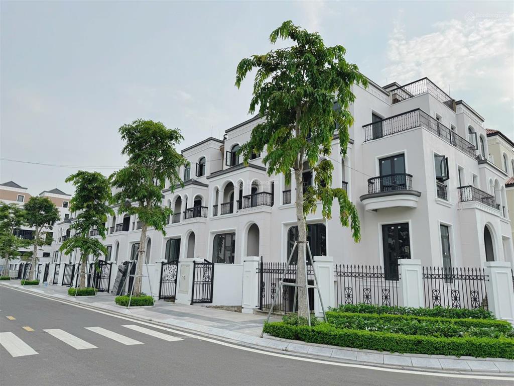 Bán liền kề kđt trung văn, tố hữu, diện tích 80m2 mặt tiền 5m xây 4.5 tầng kinh doanh sầm uất