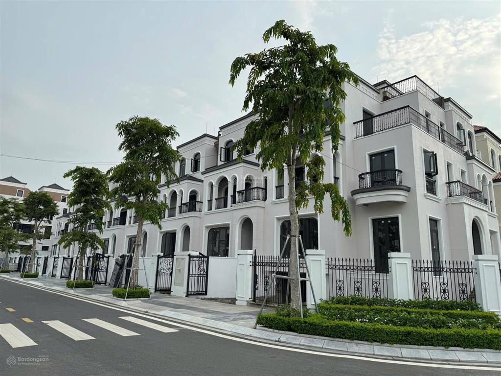 Bán liền kề kđt trung văn, tố hữu, diện tích 80m2 mặt tiền 5m xây 4.5 tầng kinh doanh sầm uất