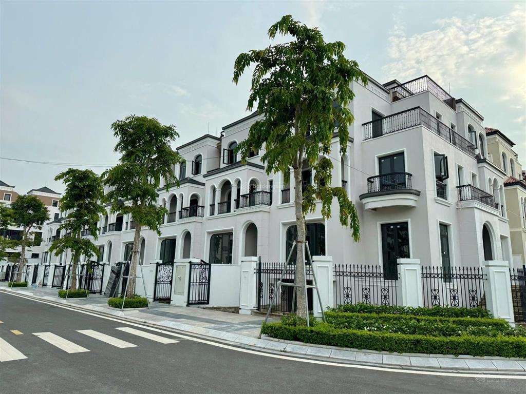 Bán liền kề kđt trung văn, tố hữu, diện tích 80m2 mặt tiền 5m xây 4.5 tầng kinh doanh sầm uất