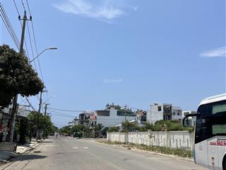 Bán lô đất mặt tiền trần khát chân, vĩnh hoà, bắc nha trang. dt 92m2 chỉ 6 tỷ giá cực tốt