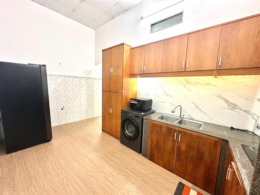 Bán nhà 2 mặt tiền hẻm đường 2/4, cách champa island 200m. dt 78m2 chỉ 2,95 tỷ