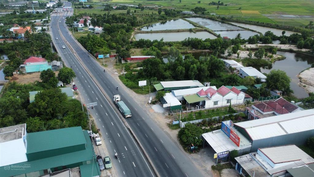 Bán lô đất mặt tiền ql1a gần trạm thu phí ninh lộc, nam ninh hòa. dt 1,2ha