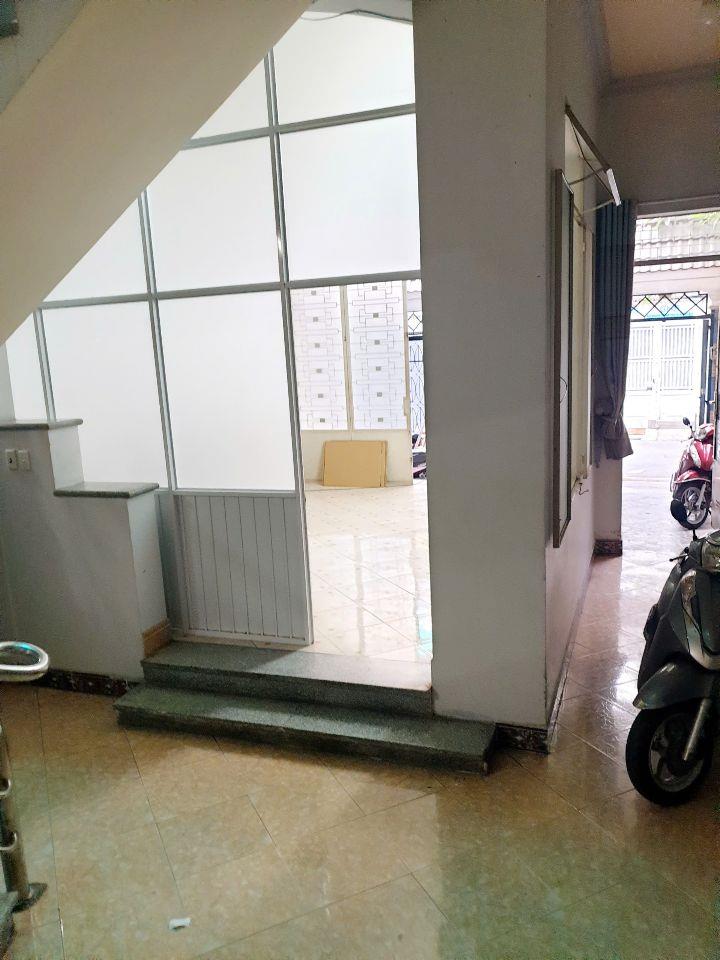 HOT: Cho Thuê Nhà Nguyên Căn Khu Sân Bay: 6x20=120m2 - 3PN - Chỉ 22tr/th