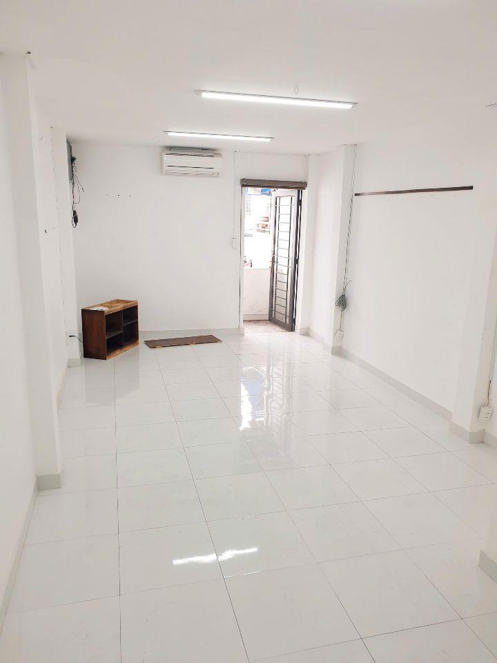 Cho Thuê Nhà Nguyên Căn Quang Trung 1 trệt 1 lầu:  4x25m=100m2 - 18tr/tháng 