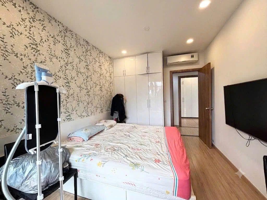 CHO THUÊ CĂN 3PN ĐẶC BIỆT NHẤT KHU SÂN BAY: CÓ SÂN VƯỜN SIÊU LỚN 45M2! Giá Chỉ: 25Tr