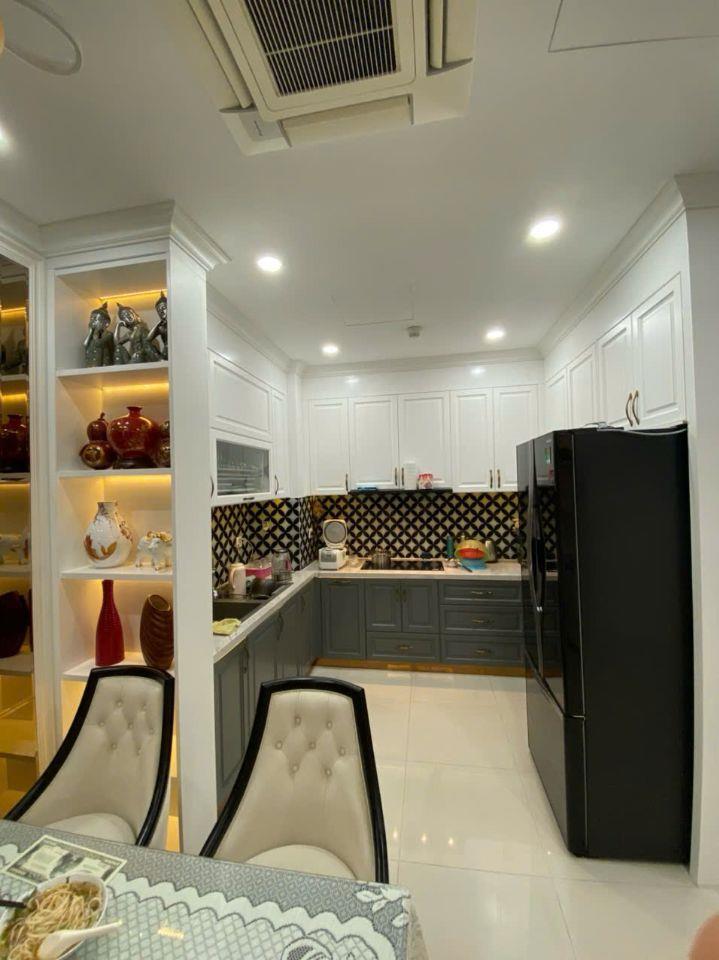 Bán 3PN Golden Mansion, Phú Nhuận - Full NT- 103m2 - Chỉ 8.9 tỷ!