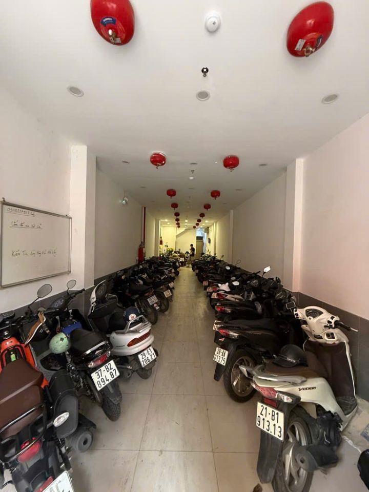  CHDV phố Tạ Quang Bửu – Tòa căn hộ dịch vụ đang khai thác 90tr/ 1 tháng