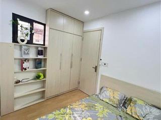 Tập Thể Bách Khoa- 3 Phòng Ngủ - gần 90m2 sử dụng- Ô Tô Đỗ Chân Cầu Thang.