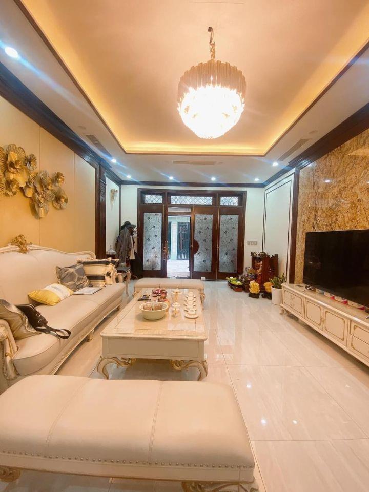 N.h.à p.hâ.n lô phố Vọng– Hai Bà Trưng–DT 105m2x5T ô tô đỗ trước cửa ngày đêm 
